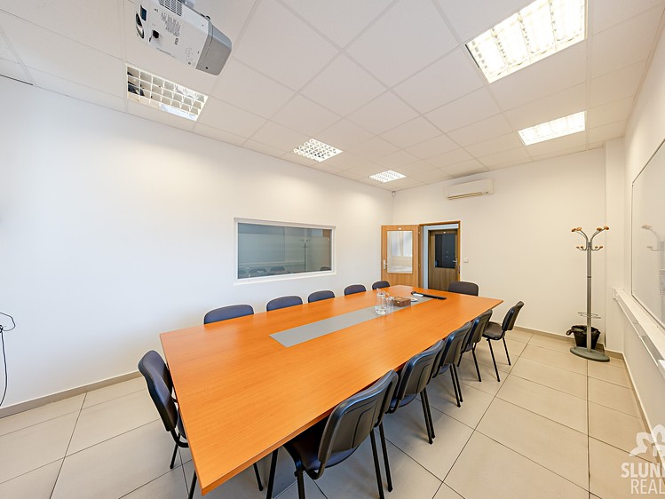 Комерційне приміщення в оренду, 2 867 м² (11 з 33)
