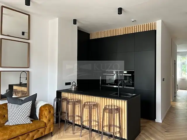 Prodej bytu 2+kk 49 m², Karlovy Vary – náhled fotky 2
