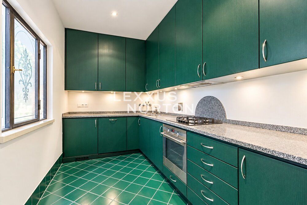 Pronájem bytu 3+1 94 m² – fotografie 2