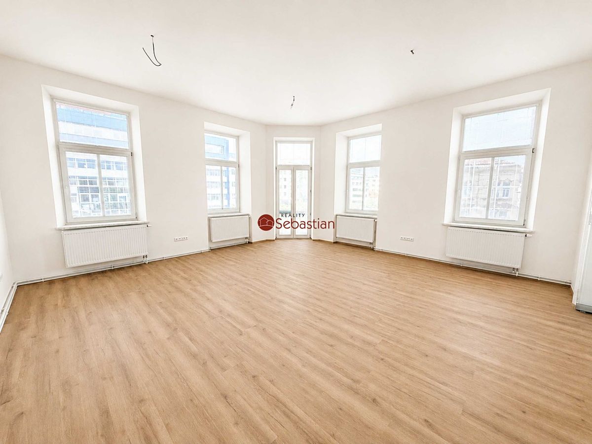 Pronájem bytu 3+kk 106 m² – fotografie 5