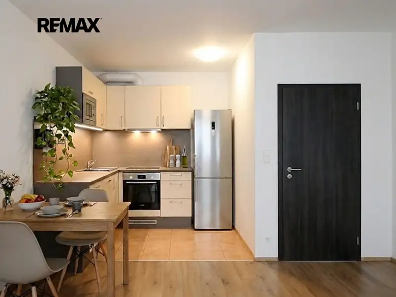 Prodej bytu 2+kk 60 m², Praha – náhled fotky 2