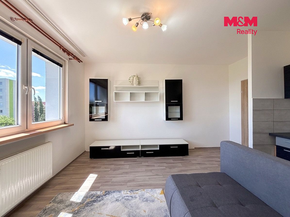 Pronájem bytu 2+kk 40 m² – fotografie 4