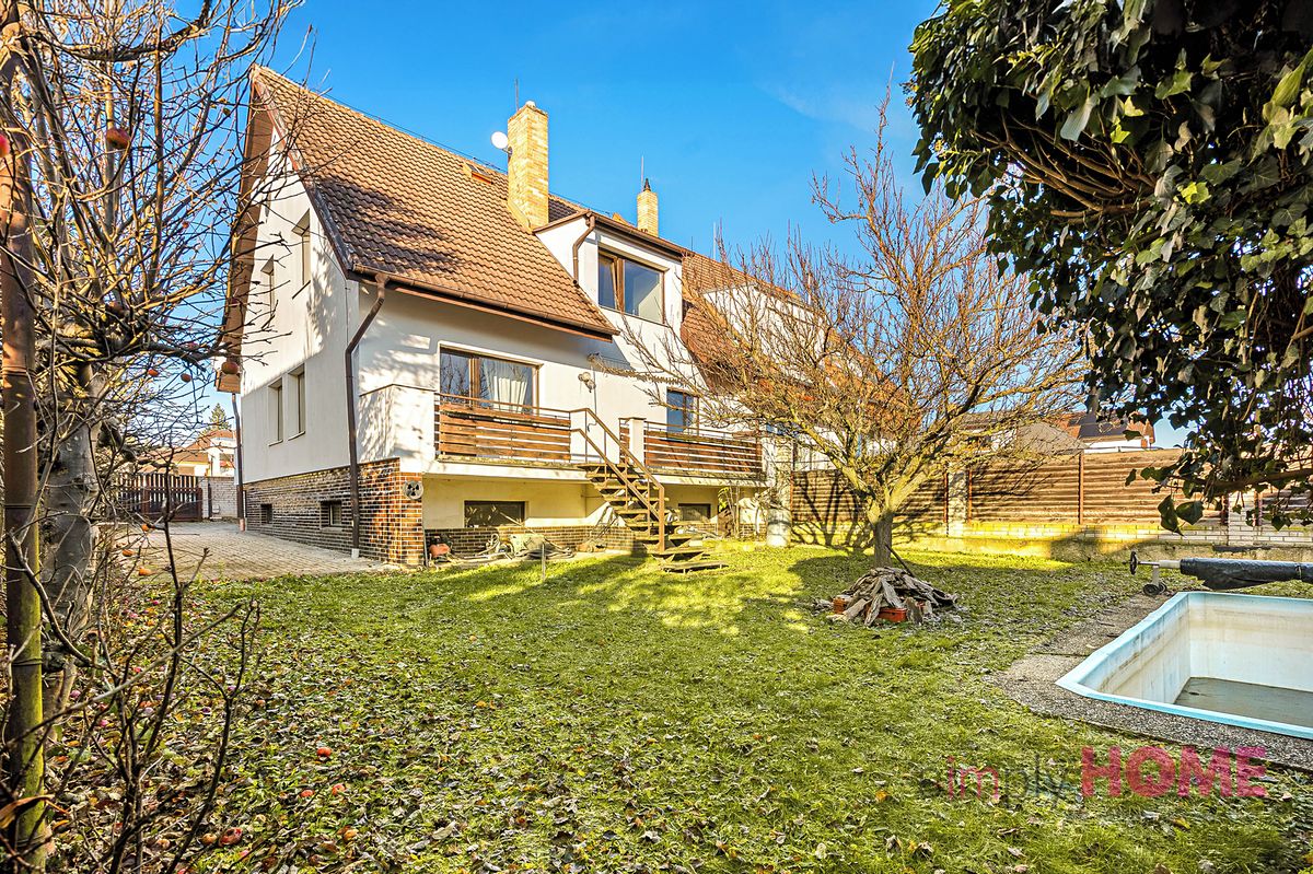 Prodej rodinného domu 186 m², pozemek 468 m²