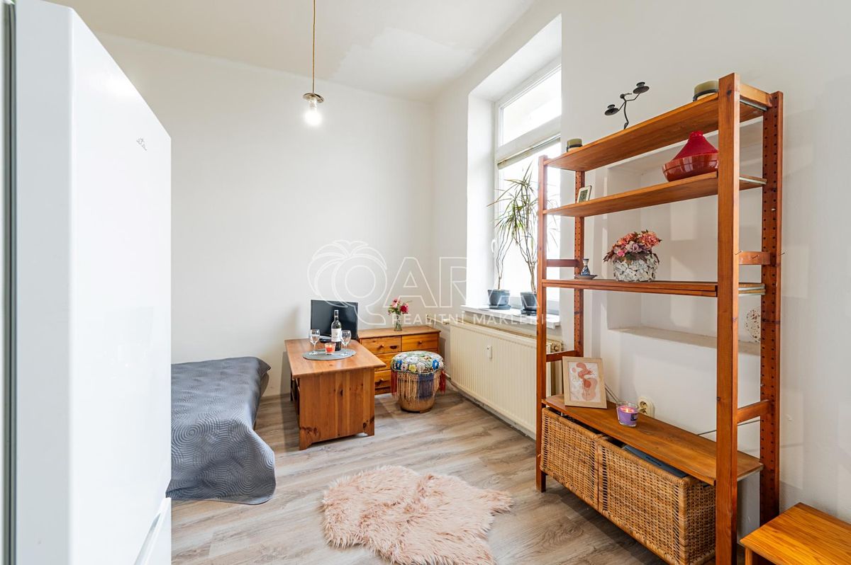 Pronájem bytu 1+kk 26 m² – fotografie 2