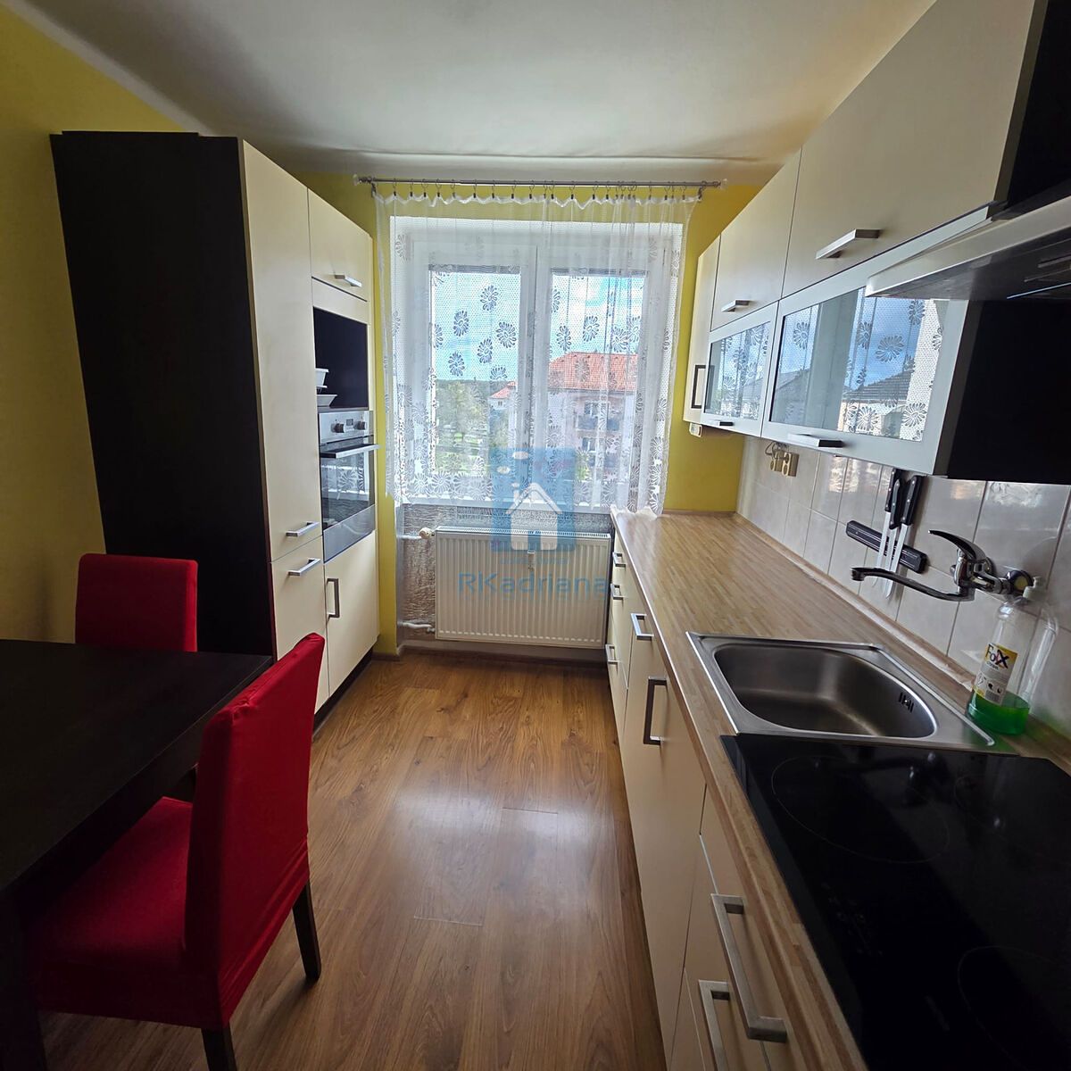 Pronájem bytu 3+1 73 m² – fotografie 2