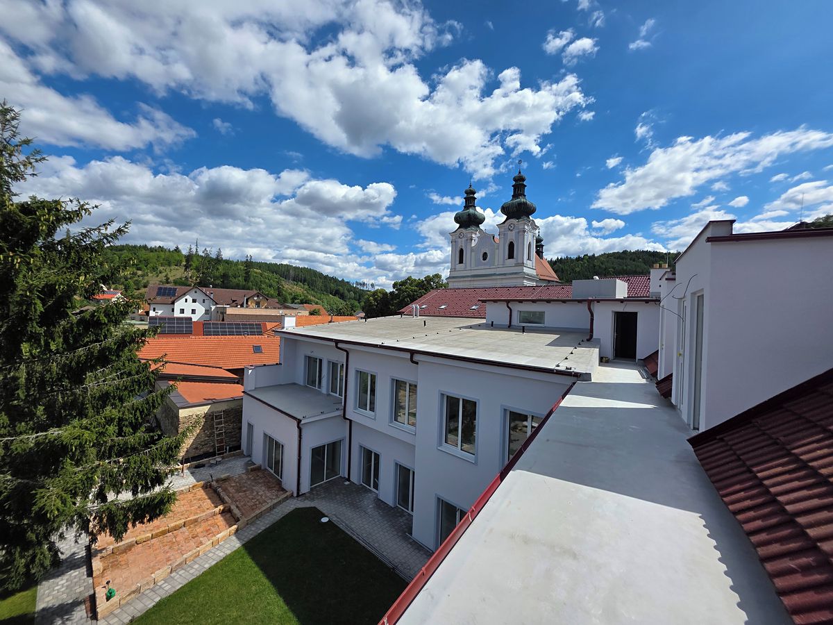 Pronájem bytu 3+kk 82 m² – fotografie 5
