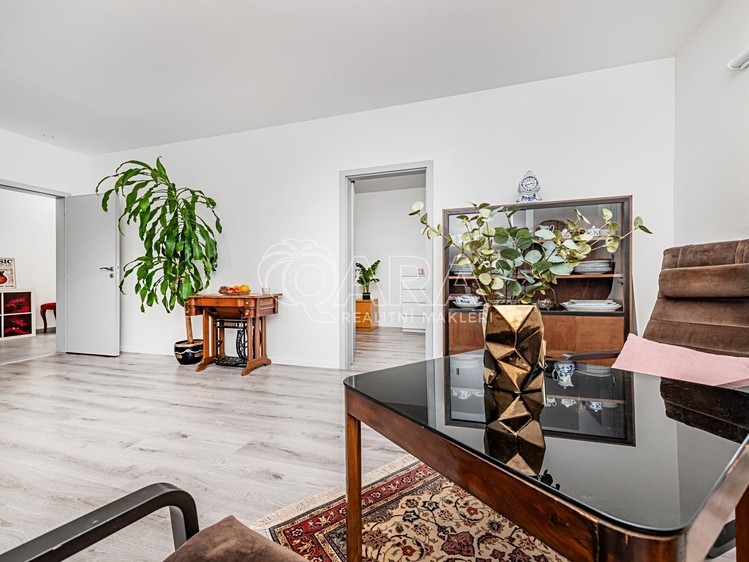 Prodej bytu 2+kk, 56 m² (7 z 31)
