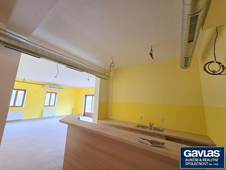 Комерційне приміщення на продаж, 570 м² (15 з 74)