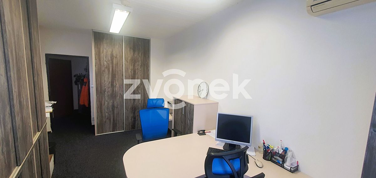 Pronájem kanceláře 28 m² – fotografie 3