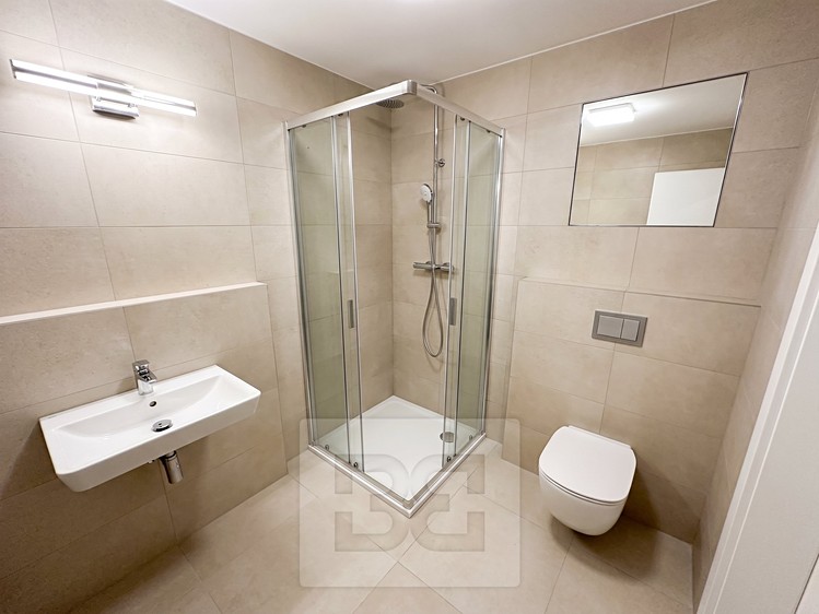 Квартира 2+kk в оренду, 78 м² (9 з 17)