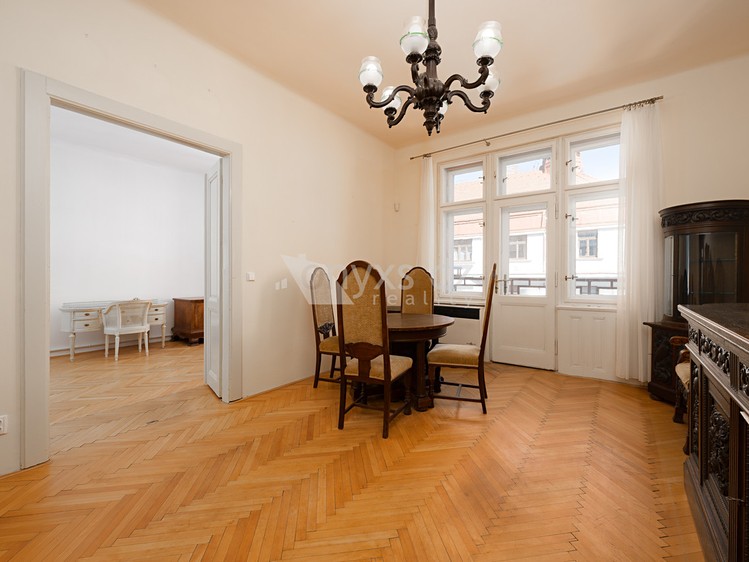 Pronájem bytu 3+1, 112 m² (1 z 16)