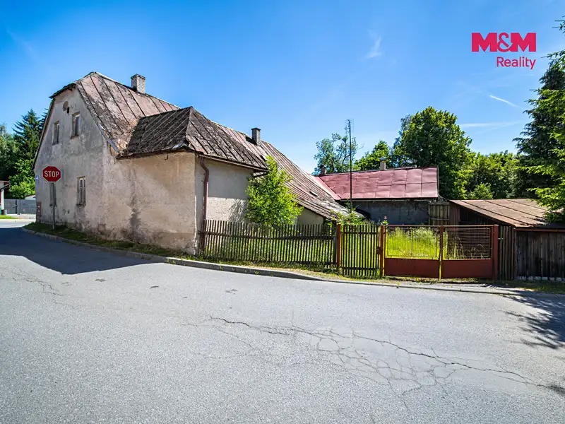 Prodej rodinného domu 150 m², pozemek 335 m², Svratka – náhled fotky 3