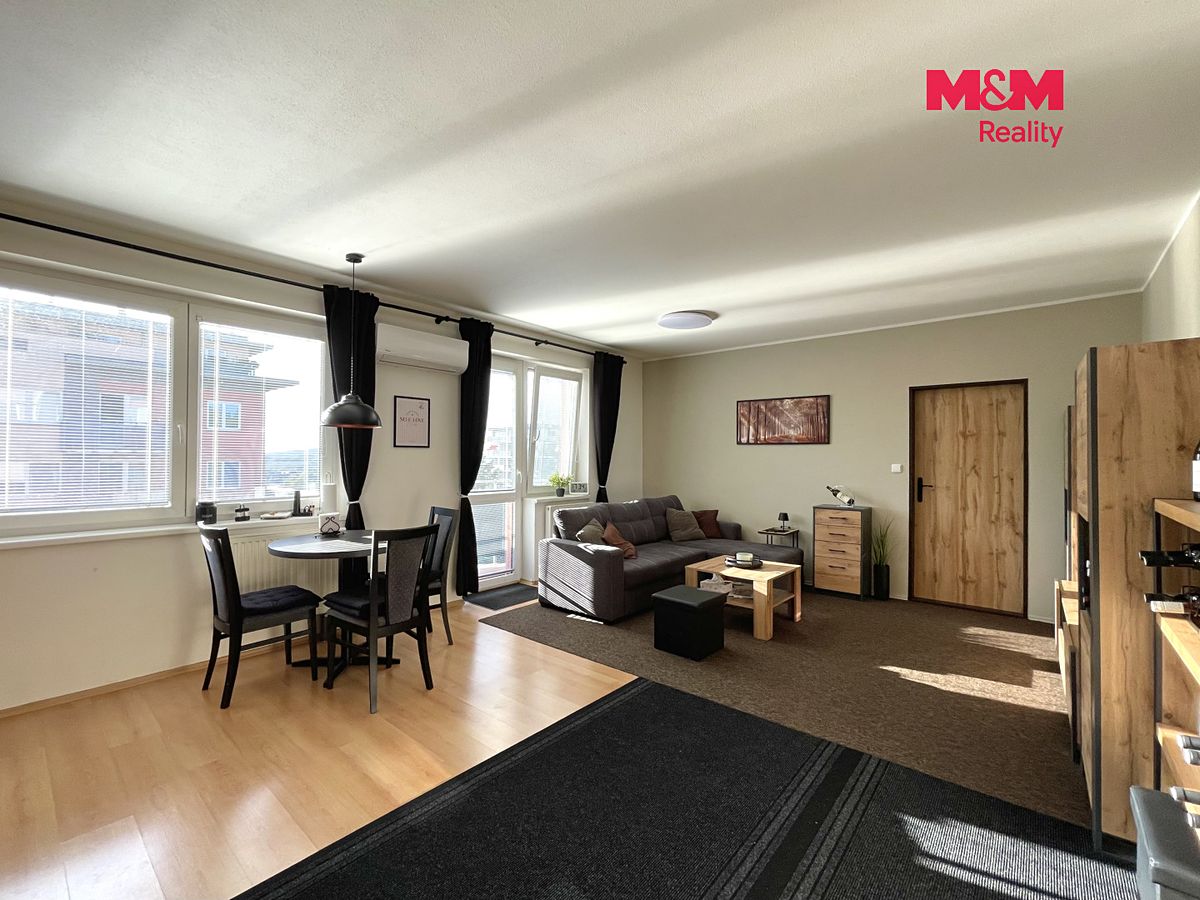 Pronájem bytu 2+kk 52 m² – fotografie 2
