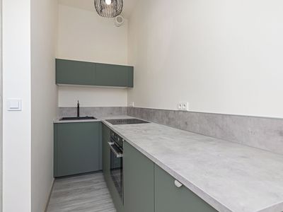 Pronájem bytu 1+kk 30 m²