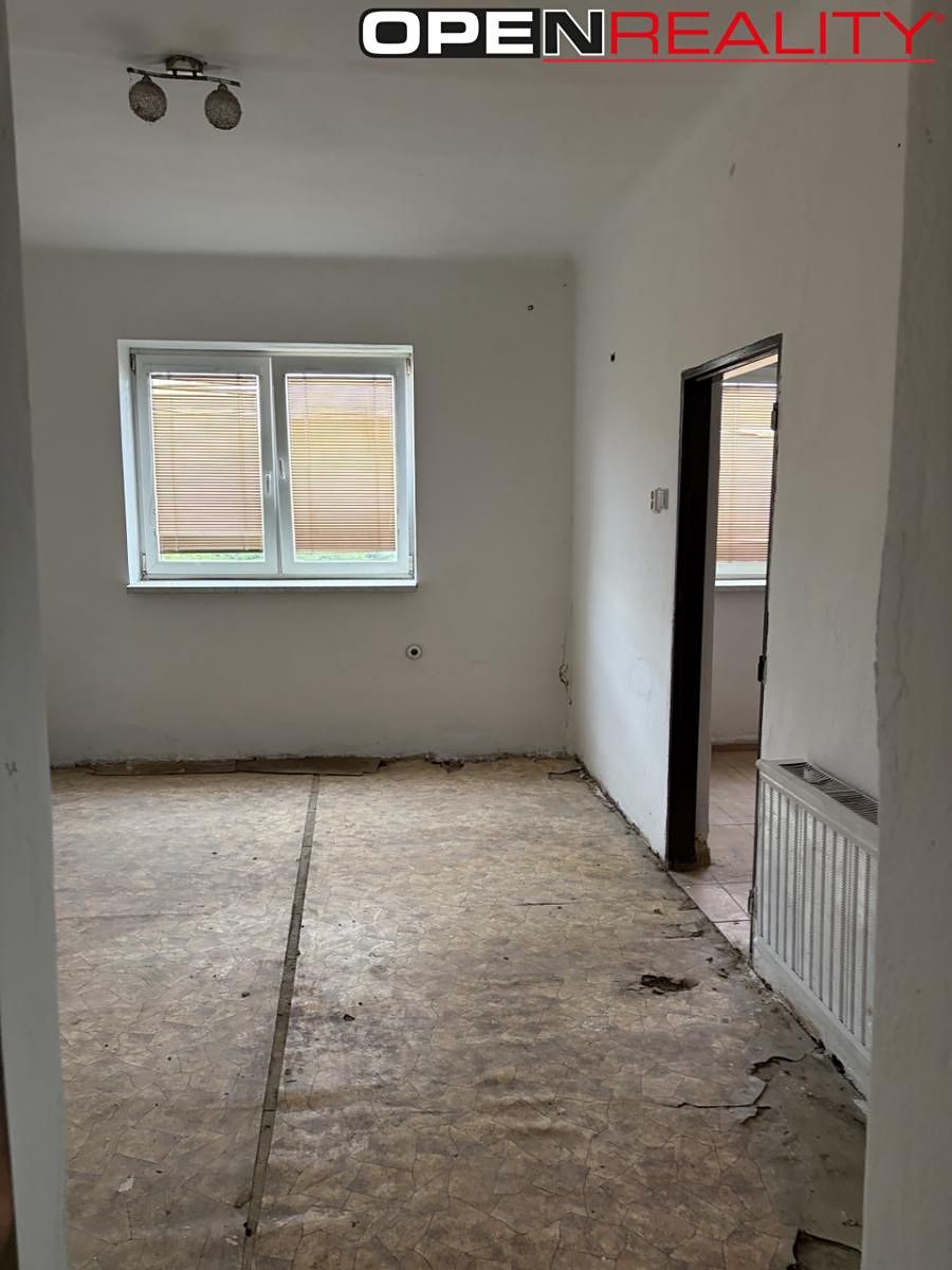 Prodej rodinného domu 174 m², pozemek 285 m² – fotografie 3