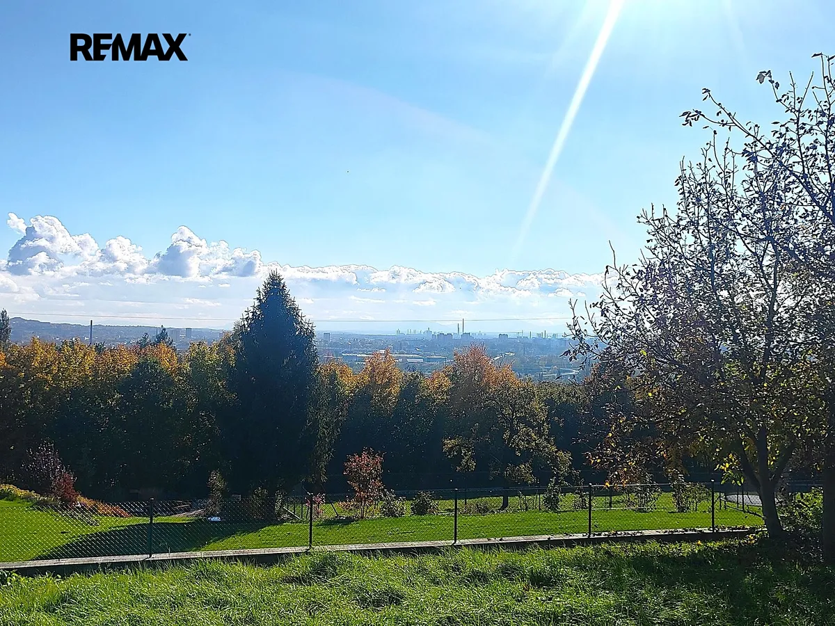 Prodej stavebního pozemku 3646 m²