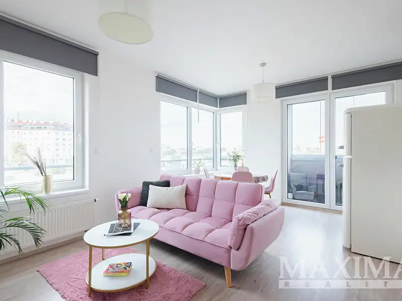 Prodej bytu 2+kk 59 m², Praha – náhled fotky 2