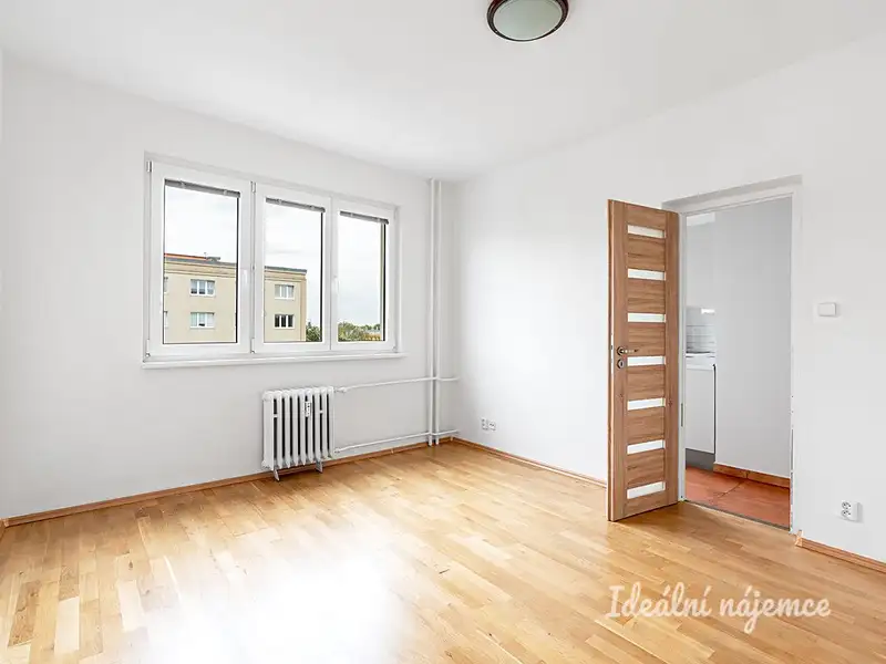 Pronájem bytu 2+1 45 m², Praha – náhled fotky 3