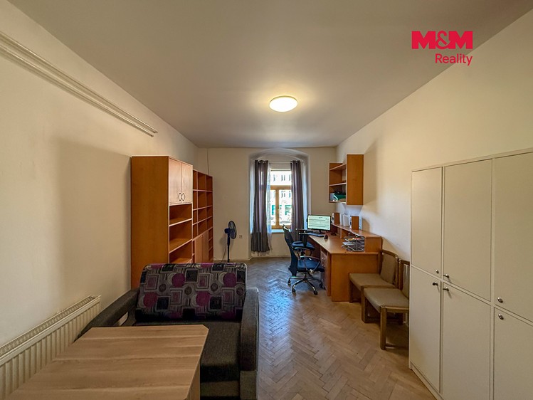 Комерційне приміщення в оренду, 37 м² (2 з 5)