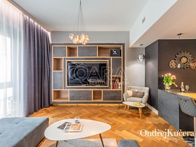 Prodej bytu 1+kk 61 m²