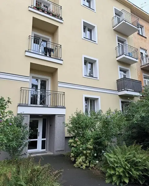 Prodej bytu 2+1 75 m², Praha – náhled fotky 3