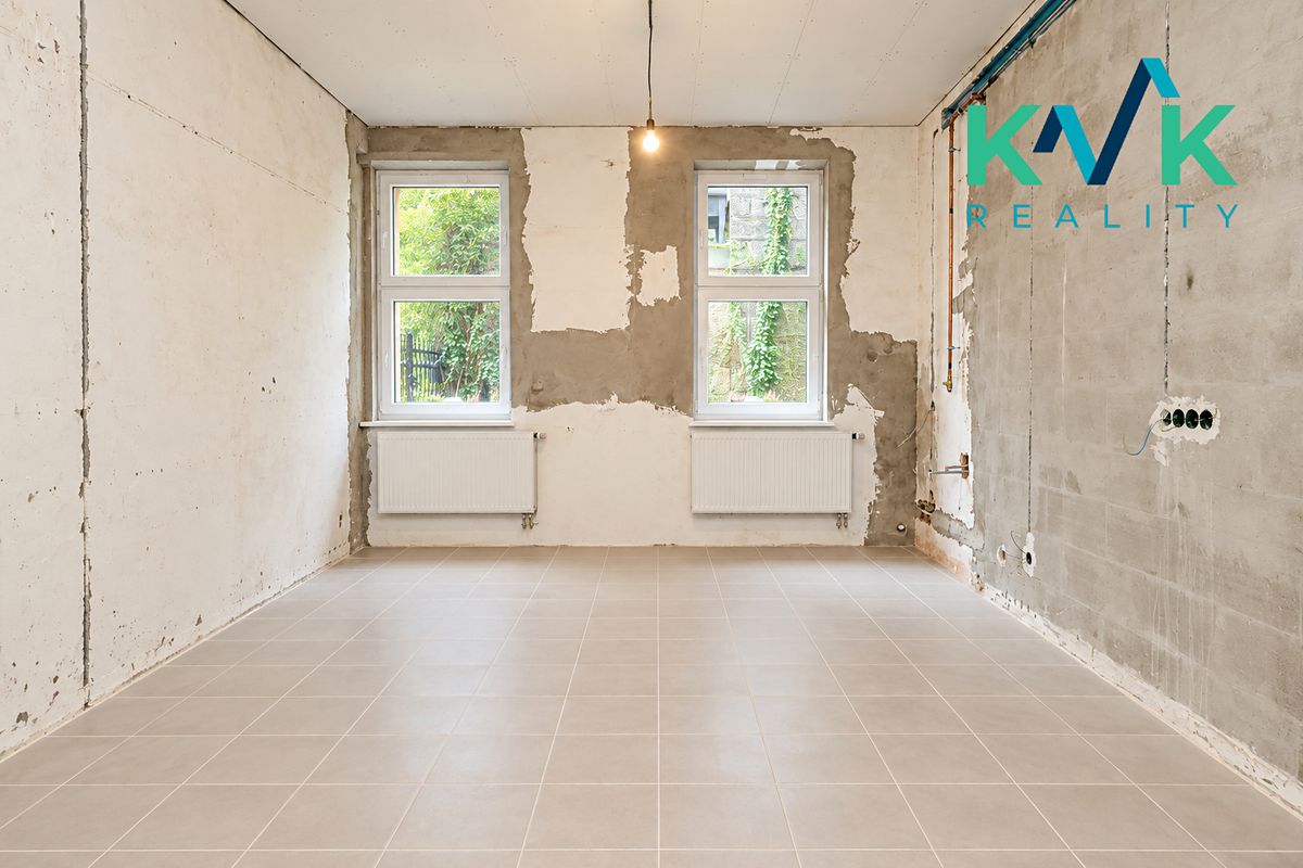 Prodej komerční nemovitosti 100 m² – fotografie 2