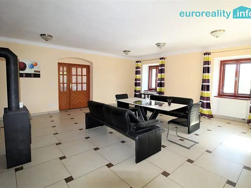 Prodej zemědělské usedlosti 389 m², pozemek 4007 m², Polevsko – náhled fotky 2