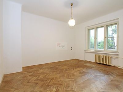 Pronájem bytu 1+1 37 m²