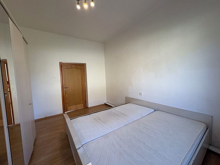 Pronájem bytu 2+1, 52 m² (10 z 14)