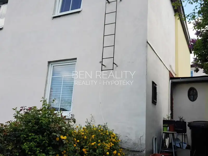Pronájem rodinného domu 71 m², pozemek 140 m², Zlín – náhled fotky 3