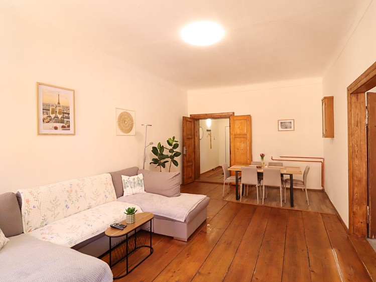 Prodej komerčního prostoru, 386 m² (8 z 27)