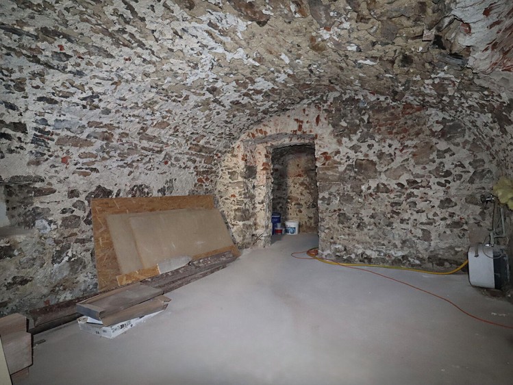 Prodej komerčního prostoru, 386 m² (24 z 27)