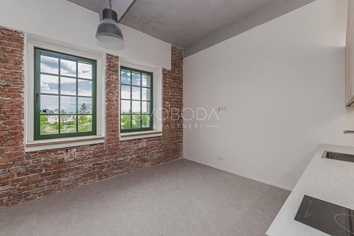 Pronájem bytu 1+kk 34 m² – fotografie 5