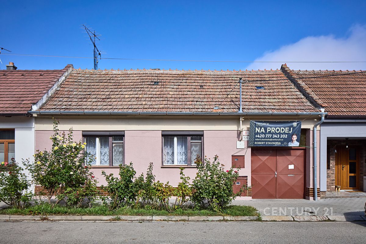 Prodej rodinného domu 174 m², pozemek 329 m²