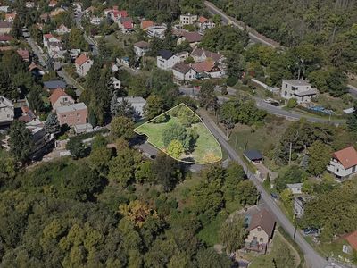 Prodej stavebního pozemku 1008 m²