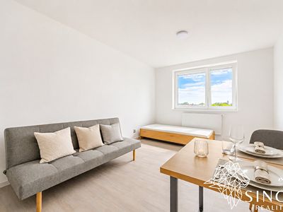 Pronájem bytu 1+kk 28 m²