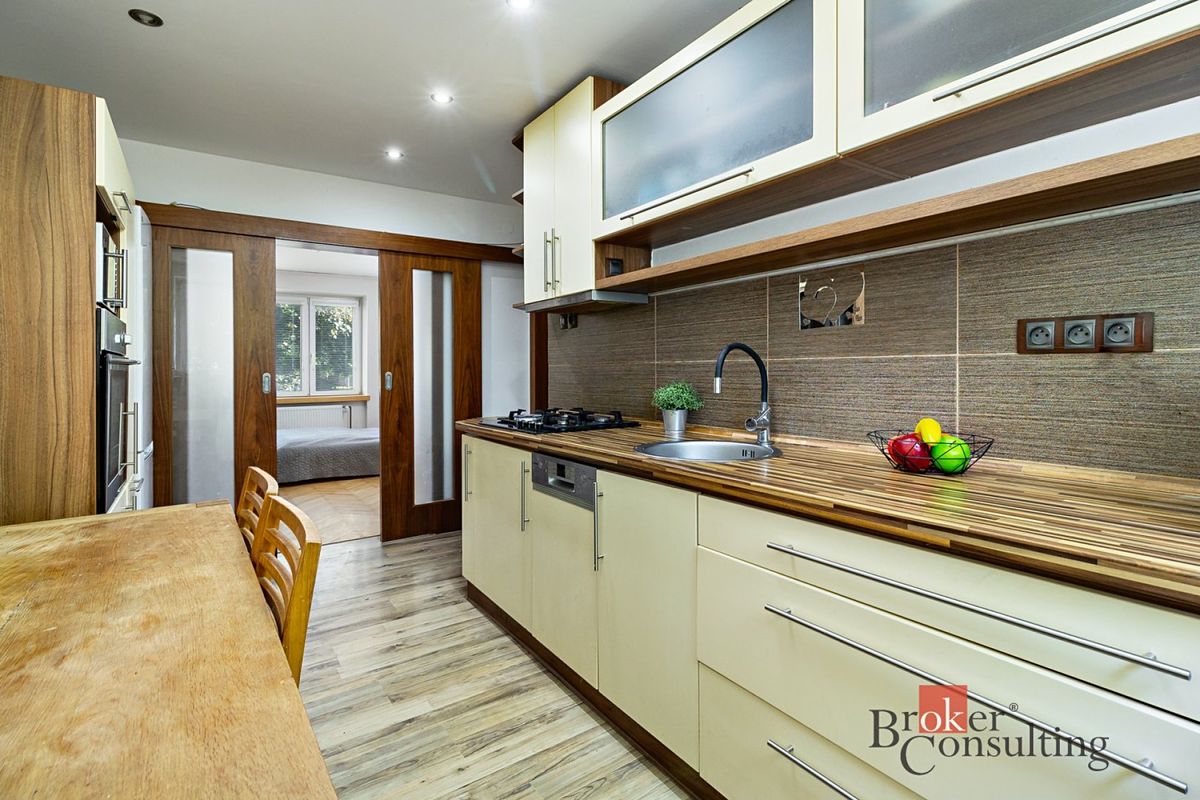 Prodej bytu 2+1 49 m² – fotografie 2