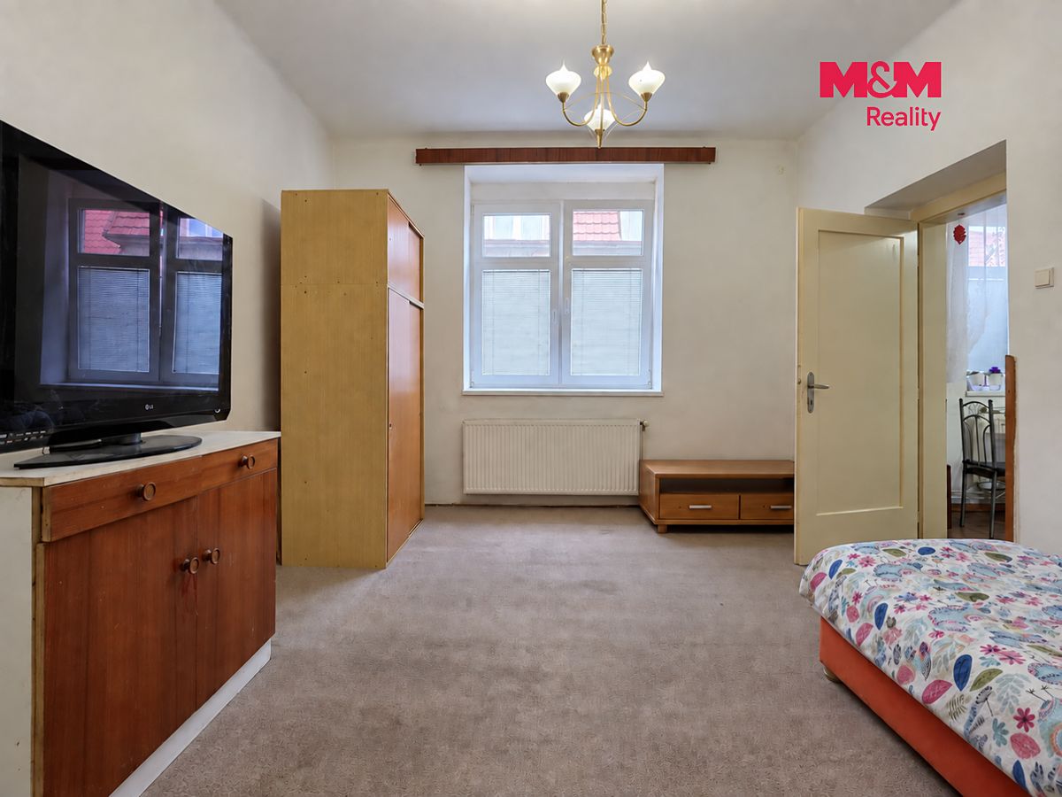 Prodej rodinného domu 86 m², pozemek 390 m² – fotografie 5