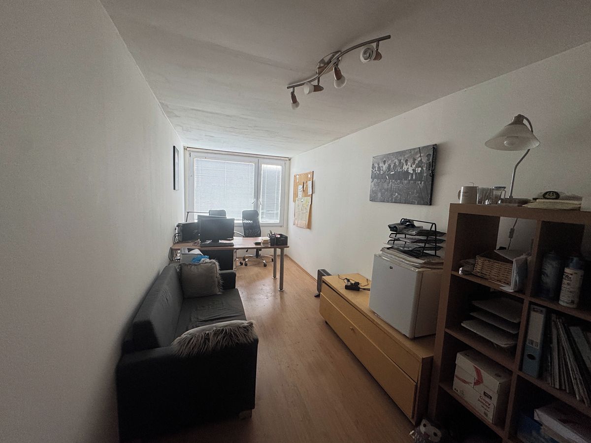 Pronájem skladového prostoru 200 m² – fotografie 2