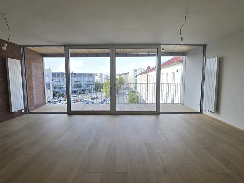Prodej bytu 3+kk 94 m², Benešov – náhled fotky 1