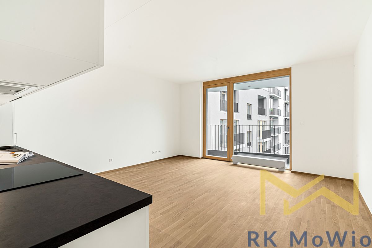 Pronájem bytu 3+kk 87 m²