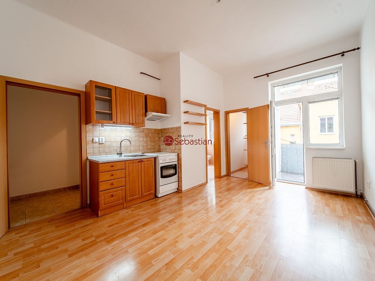 Pronájem bytu 2+kk 59 m² – fotografie 2
