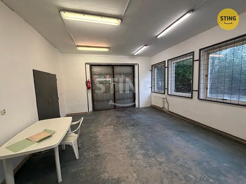 Prodej skladového prostoru 111 m², Ostrava – náhled fotky 2