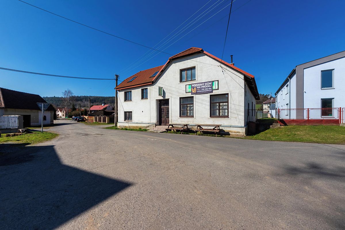 Prodej vícegeneračního domu 552 m², pozemek 608 m²