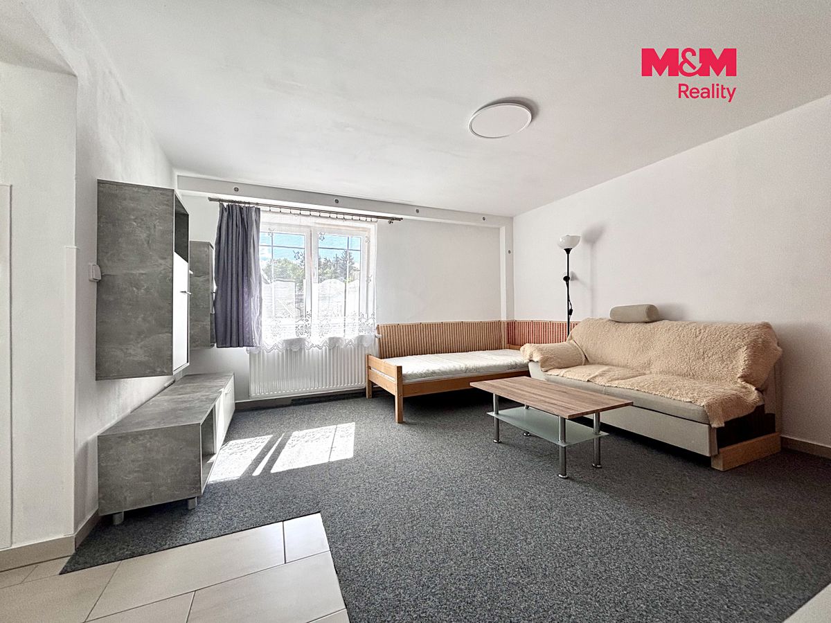 Pronájem bytu 1+kk 26 m² – fotografie 2