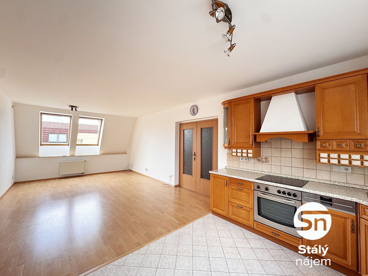 Pronájem bytu 3+kk 80 m² – fotografie 3