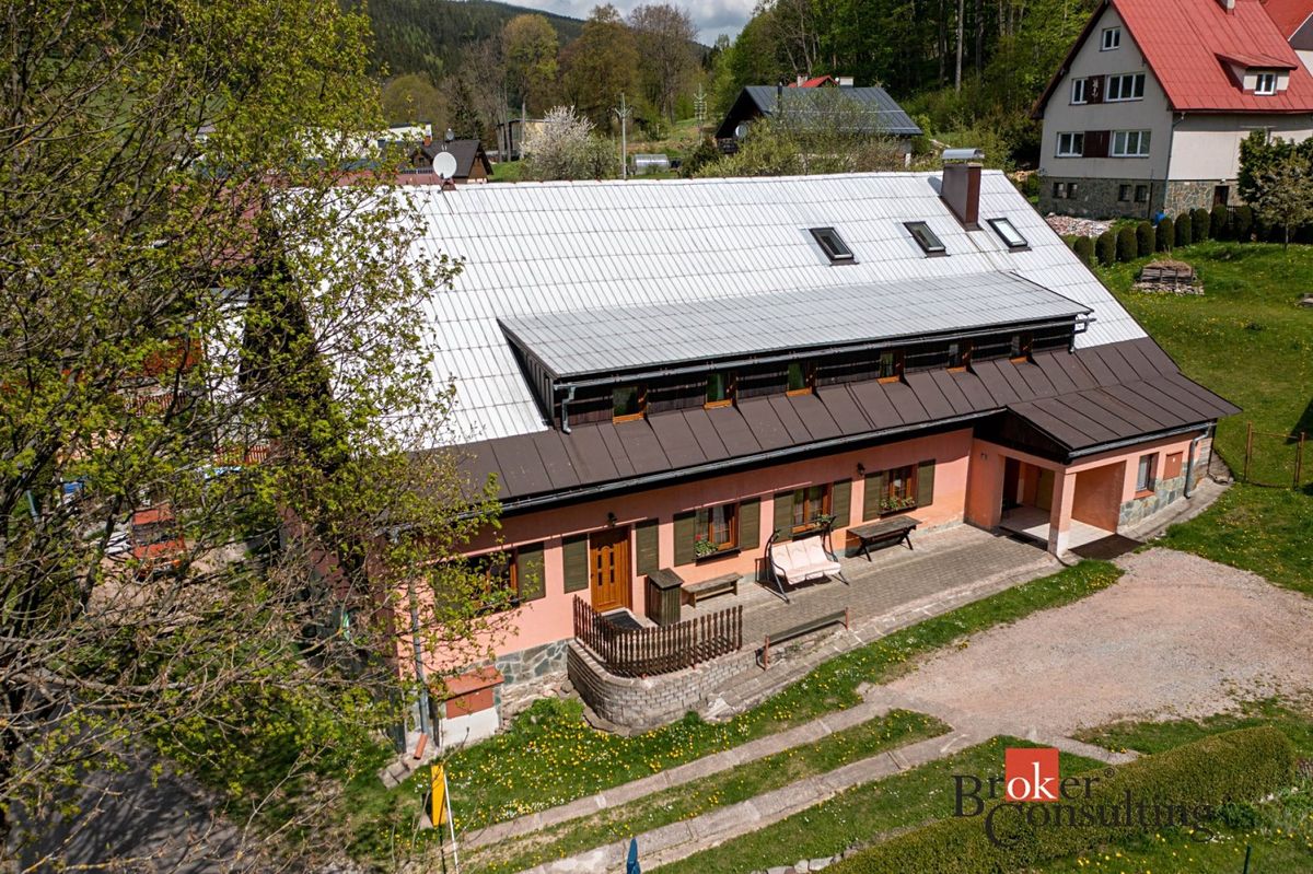 Prodej ubytovacího zařízení 620 m²