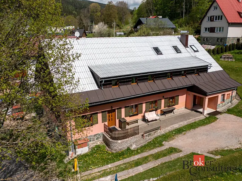 Prodej ubytovacího zařízení 620 m², Horní Maršov – náhled fotky 1