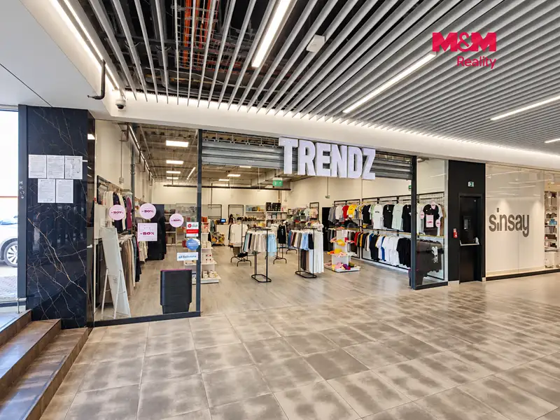 Pronájem obchodního prostoru 119 m², Hradec Králové – náhled fotky 3