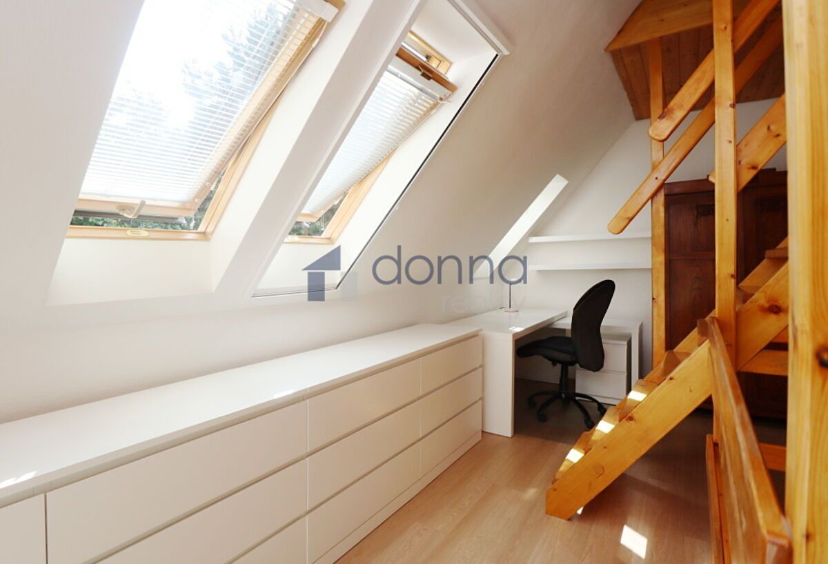 Pronájem bytu 1+1 58 m² – fotografie 3